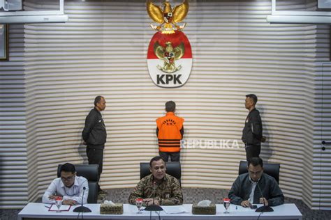 indo18+.com|Beralaskan Lantai Yang Penting Enak .